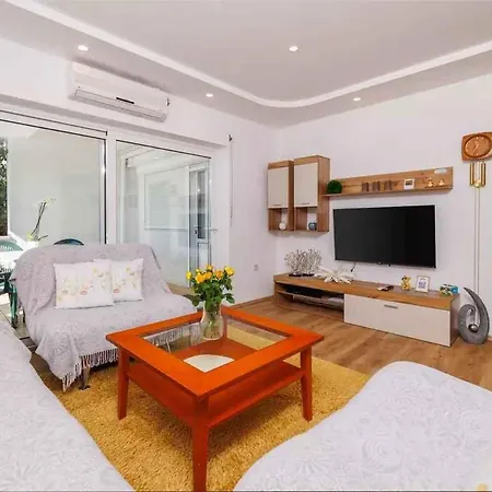 Apartment In 45905 Crikvenica
